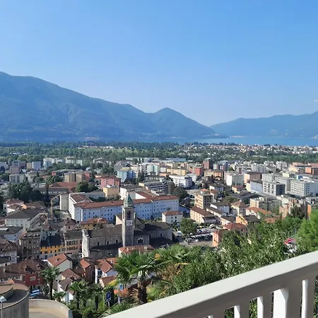 Dora Attika By Fewotessin Apartment Locarno