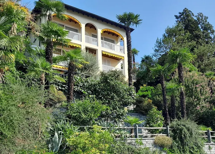 Dora Attika By Fewotessin 아파트